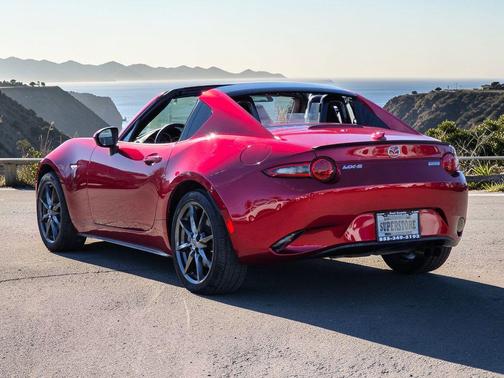 2018 Mazda MX-5 Miata RF Grand Touring