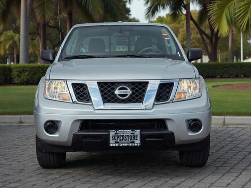 2016 Nissan Frontier SV