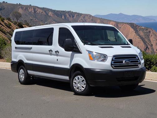 Oxford White 2019 Ford Transit-350 XLT