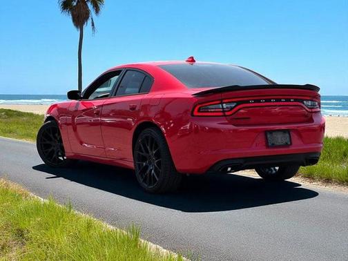 2016 Dodge Charger R/T