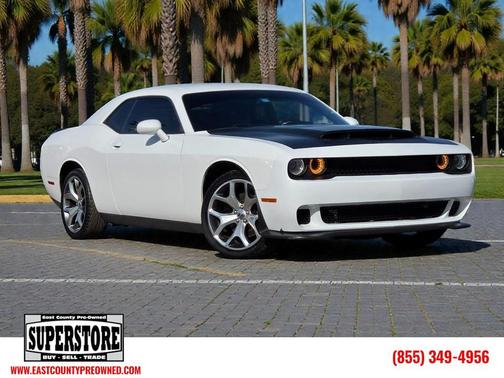 2015 Dodge Challenger SXT Plus