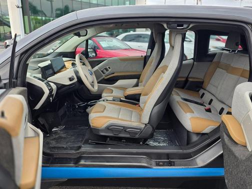 2017 BMW i3 94 Ah w/Range Extender