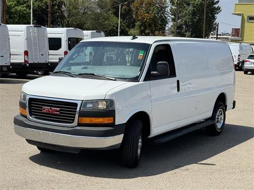 2022 GMC Savana 2500 Work Van