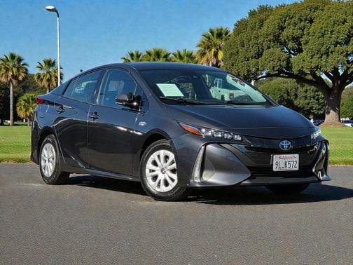 2017 Toyota Prius Prime Premium