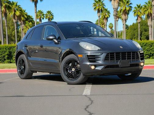 2017 Porsche Macan
