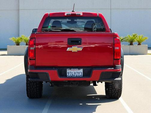 2020 Chevrolet Colorado LT