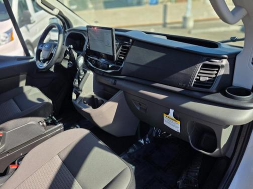 2026 Ford Transit-350 XLT