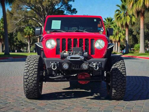 2020 Jeep Gladiator Sport S