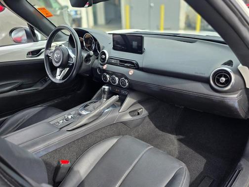 2024 Mazda MX-5 Miata RF Grand Touring