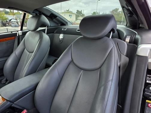 2004 Mercedes-Benz SL-Class 