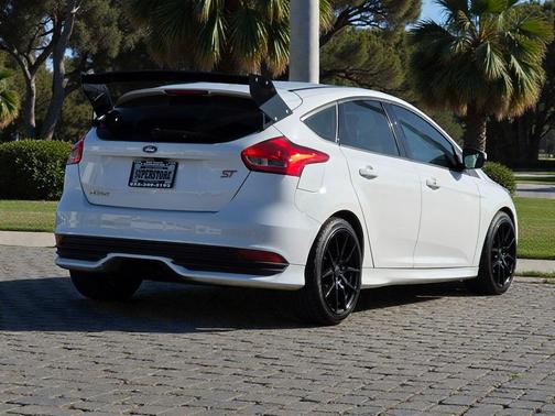 2016 Ford Focus ST 