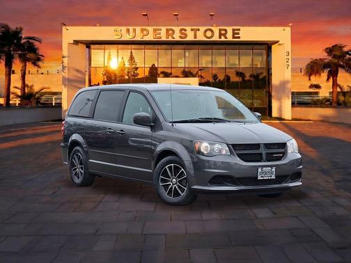 Granite Crystal Metallic Clearcoat 2016 Dodge Grand Caravan AVP/SE