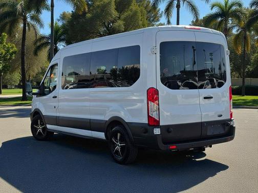 2017 Ford Transit-350 XL