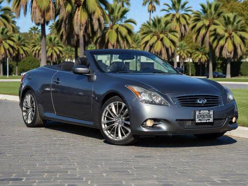 2011 INFINITI G37 Base
