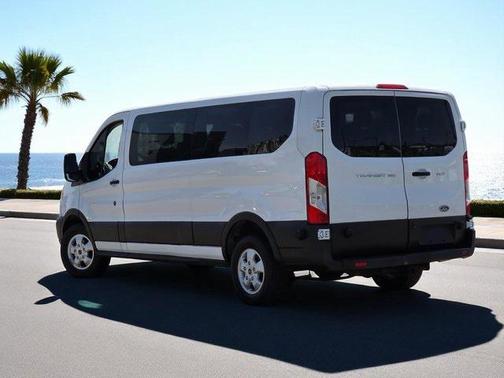 2017 Ford Transit-350 XLT