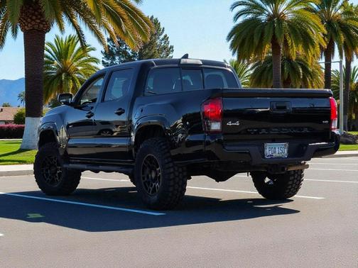 2019 Toyota Tacoma SR