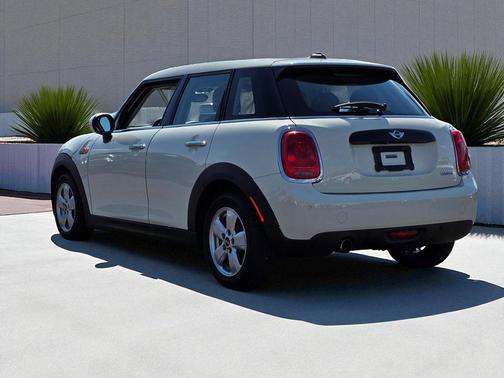 2018 MINI Hardtop Cooper