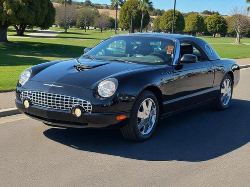 2002 Ford Thunderbird Deluxe