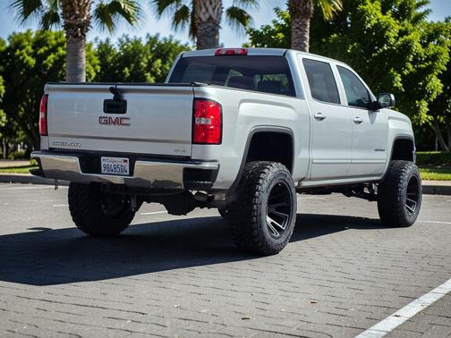 2018 GMC Sierra 1500 SLE