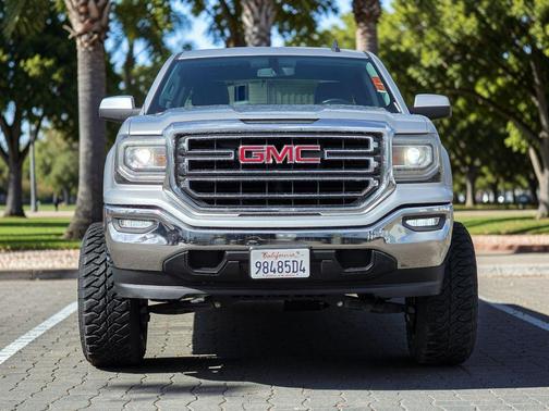 2018 GMC Sierra 1500 SLE