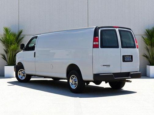 2013 Chevrolet Express 2500 Work Van