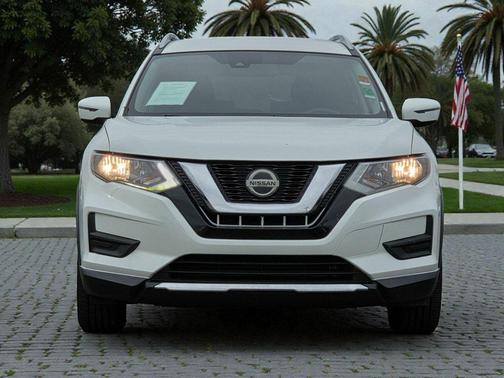 2019 Nissan Rogue S