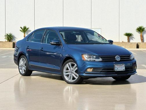2017 Volkswagen Jetta 1.8T SEL