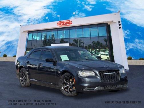 2019 Chrysler 300 Touring