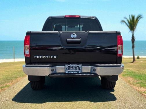 2020 Nissan Frontier SV