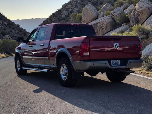 2012 RAM 2500 SLT