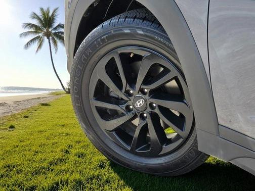 2018 Hyundai TUCSON SE