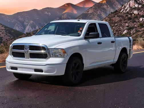 Bright White Clearcoat 2019 RAM 1500 Tradesman