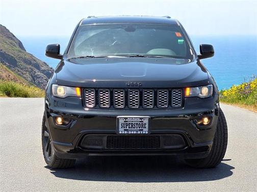 2019 Jeep Grand Cherokee Altitude