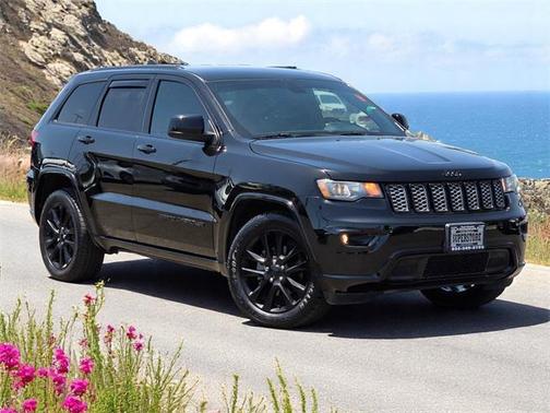 2019 Jeep Grand Cherokee Altitude