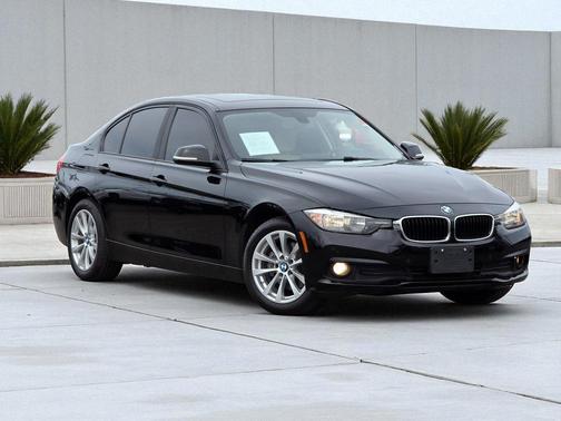 2017 BMW 320 i