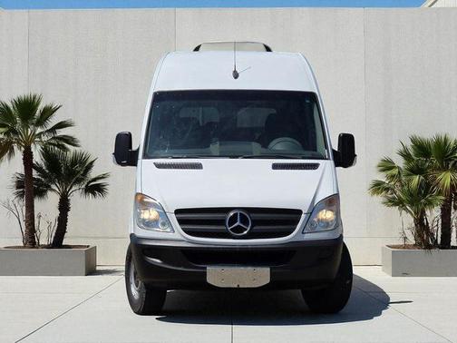 2013 Mercedes-Benz Sprinter 2500