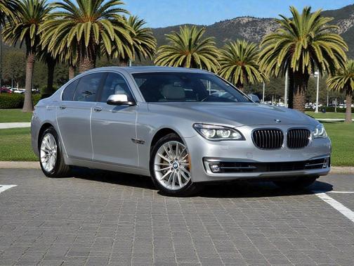 2015 BMW 750 I