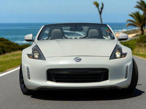 2015 Nissan 370Z Touring