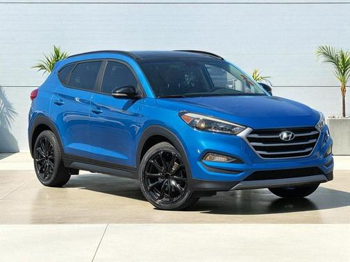 2017 Hyundai TUCSON Night