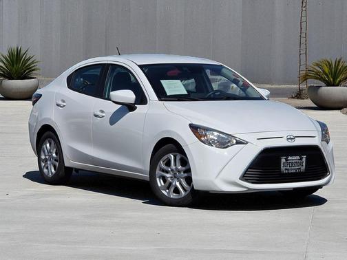 2016 Scion iA Base