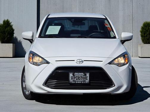 2016 Scion iA Base