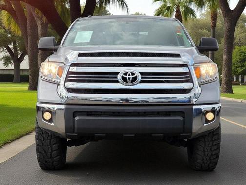 2016 Toyota Tundra SR5
