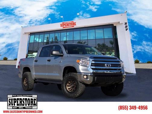 2017 Toyota Tundra SR5