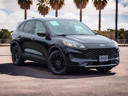 Agate Black 2020 Ford Escape SE