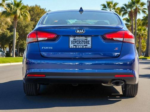 2017 Kia Forte S