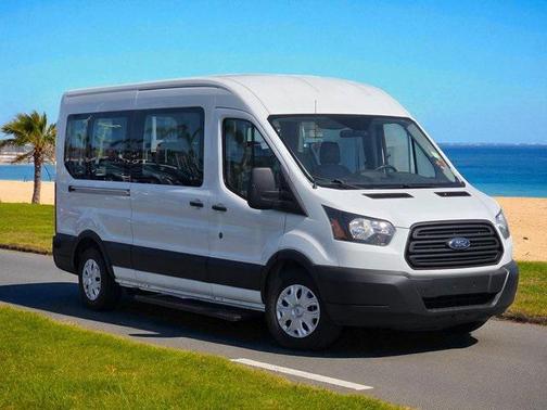2017 Ford Transit-350 XL