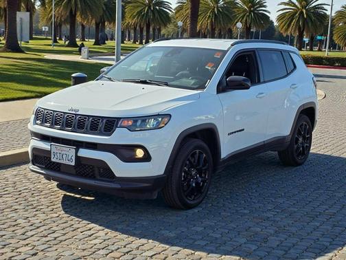 2025 Jeep Compass Latitude