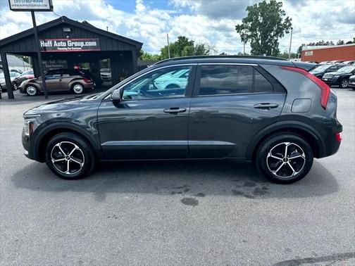 2024 Kia Niro LX
