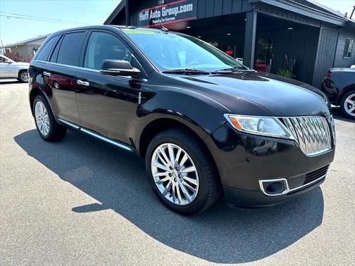 2015 Lincoln MKX Base