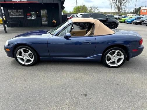 2001 Mazda MX-5 Miata Special Edition